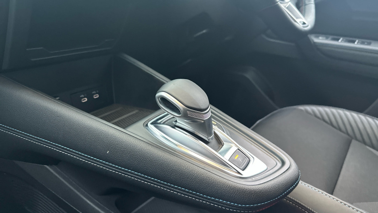 Renault Symbioz 1.6 E-Tech FHEV 145 Techno Esprit Alpine 5dr Auto Hybrid Estate